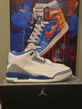 Jordan Men’s White & Blue Retro Basketball Sneakers